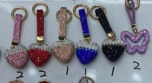 LLAVERO CORAZON CON BRILLOS